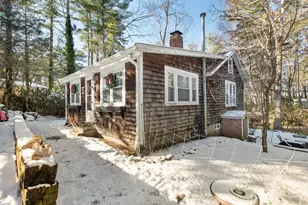 22 Mill Pond Rd, Pembroke, MA 02359 - Photo 3