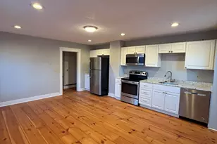 3-5 Locust, Amesbury, MA 01913 - Photo 9