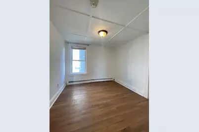 304 Cumberland #2, Lowell, MA 01854 - Photo 5