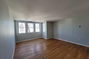 218 Thorndike St, Cambridge, MA 02141 - Photo 9