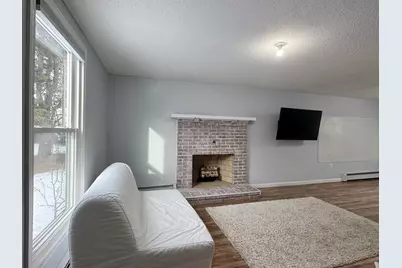 1515 Gorham St, Lowell, MA 01852 - Photo 9