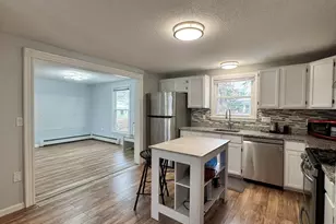 1515 Gorham St, Lowell, MA 01852 - Photo 3