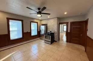 8 Beckman St, Worcester, MA 01607 - Photo 1