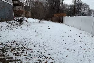 8 Beckman St, Worcester, MA 01607 - Photo 17