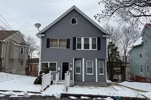 8 Beckman St, Worcester, MA 01607 - Photo 15