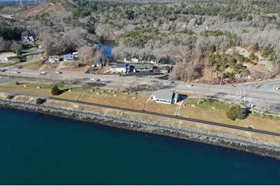 825 Scenic Hwy #11, Bourne, MA 02532 - Photo 23