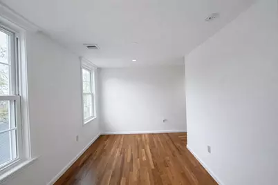 78 Dalby St #3, Newton, MA 02458 - Photo 7