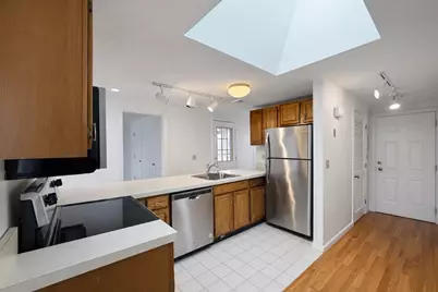 78 Dalby St #3, Newton, MA 02458 - Photo 3