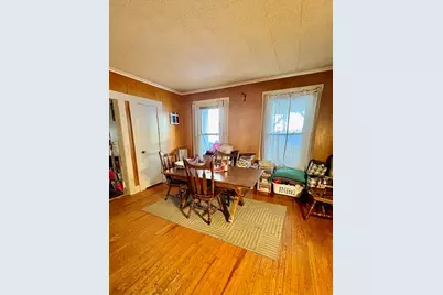111 Quaboag St, Warren, MA 01083 - Photo 27