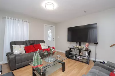 70-72 Manhattan St, Springfield, MA 01109 - Photo 19