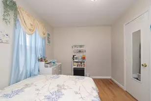 70-72 Manhattan St, Springfield, MA 01109 - Photo 9