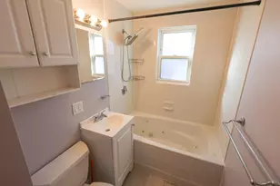 33 Paragon Rd, Boston, MA 02132 - Photo 13