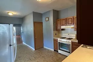 39 Franklin St, Woburn, MA 01801 - Photo 5