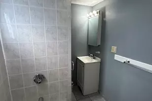 39 Franklin St, Woburn, MA 01801 - Photo 15