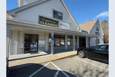 580 No Falmouth Hwy/Rte 28A #B, Falmouth, MA 02556 - Photo 3