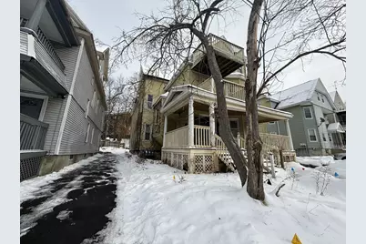 77 Fort Pleasant Ave, Springfield, MA 01108 - Photo 3