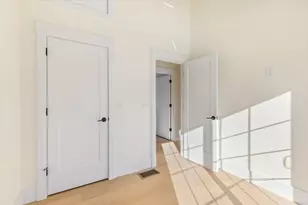 639 E Broadway, Haverhill, MA 01830 - Photo 17