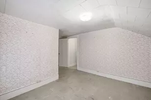 35 Dublin St, Chicopee, MA 01013 - Photo 21