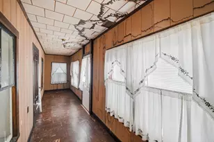 35 Dublin St, Chicopee, MA 01013 - Photo 27