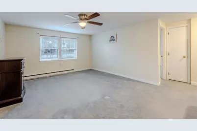 23 Frank St #2, Dracut, MA 01826 - Photo 5