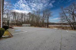 23 Frank St, Dracut, MA 01826 - Photo 11