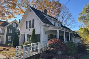 35 E Main St, Georgetown, MA 01833 - Photo 1