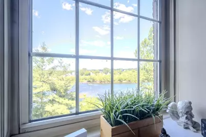 52 Lawrence Dr #M408, Lowell, MA 01854 - Photo 9