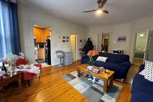 914 Beacon St, Boston, MA 02215 - Photo 1