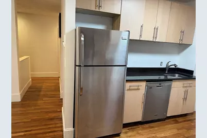 40 Crescent Ave #4, Chelsea, MA 02150 - Photo 11