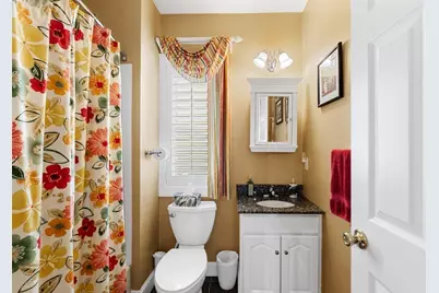 46 Yale Ave #A, Wakefield, MA 01880 - Photo 15