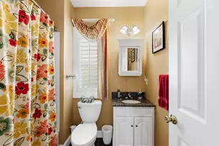 46 Yale Ave, Wakefield, MA 01880 - Photo 15