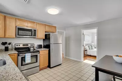 74-76 Dunboy St #2, Boston, MA 02135 - Photo 9