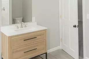 1 Elm Grove Ave, Tyngsborough, MA 01879 - Photo 37