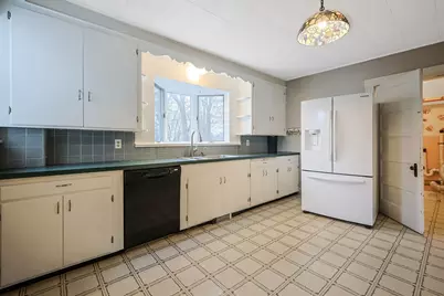 35 Adams St, Norwood, MA 02062 - Photo 7