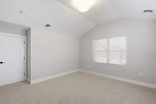 7 Elise Ave, Londonderry, NH 03053 - Photo 27