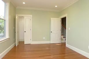 10 Savin Hill Ave, Boston, MA 02125 - Photo 5