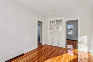 559 Hyde Park Ave, Boston, MA 02131 - Photo 7