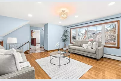 35 Fells Avenue Ter, Medford, MA 02155 - Photo 3