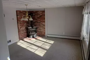 13 Blanchard Ave, Uxbridge, MA 01569 - Photo 5