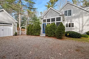 602 Putnam Ave, Barnstable, MA 02635 - Photo 3