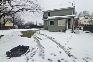 20 Ottawa St, Agawam, MA 01001 - Photo 3