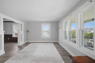 20 Ottawa St, Agawam, MA 01001 - Photo 15