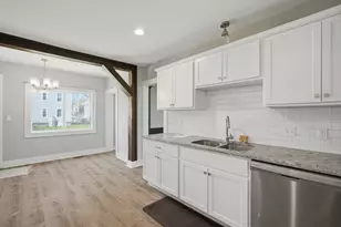 20 Ottawa St, Agawam, MA 01001 - Photo 25