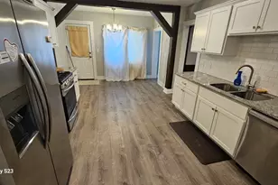 20 Ottawa St, Agawam, MA 01001 - Photo 5