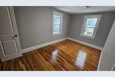 20 Ottawa St, Agawam, MA 01001 - Photo 15