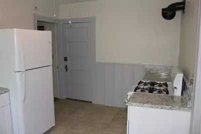 124 Dunham St #1, Attleboro, MA 02703 - Photo 3