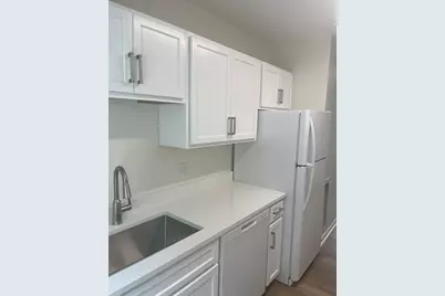 796 Salisbury St. #B, Worcester, MA 01609 - Photo 9