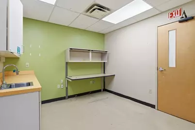 534 Sumner Ave, Springfield, MA 01108 - Photo 19