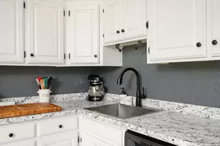 29 Douglas Dr, East Bridgewater, MA 02333 - Photo 9