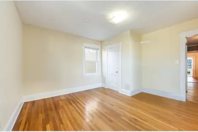 21 Ericsson St #2, Cambridge, MA 02138 - Photo 9